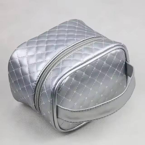compact-travel-beauty-organizer-silver-puffy-case