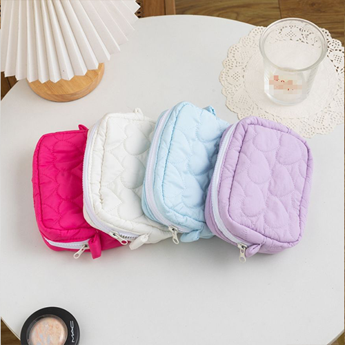 multi-color-heart-quilted-makeup-pouches-pink-purple-blue-white