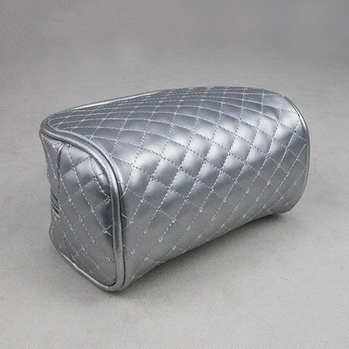 puffy-diamond-stitch-silver-toiletry-bag-small