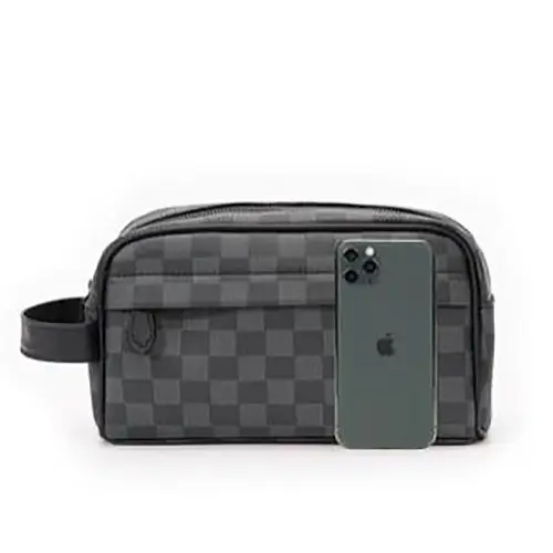 checkered-travel-toiletry-bag-for-stylish-weekend-aesthet
