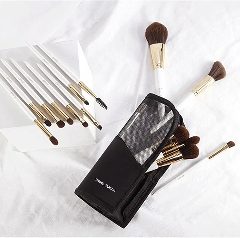 beauty-brand-custom-makeup-brush-packaging