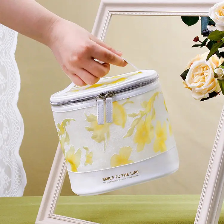 cosmetic-bag-contract-manufacturing-supplier