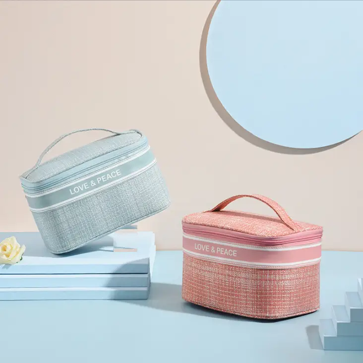 cosmetic-bag-customization-options-logo