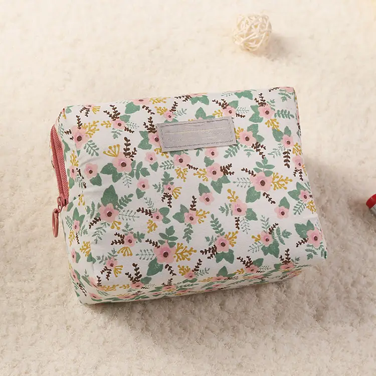 cosmetic-bag-material-fabric-close-up