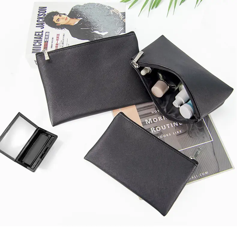 custom-gift-packaging-cosmetic-set