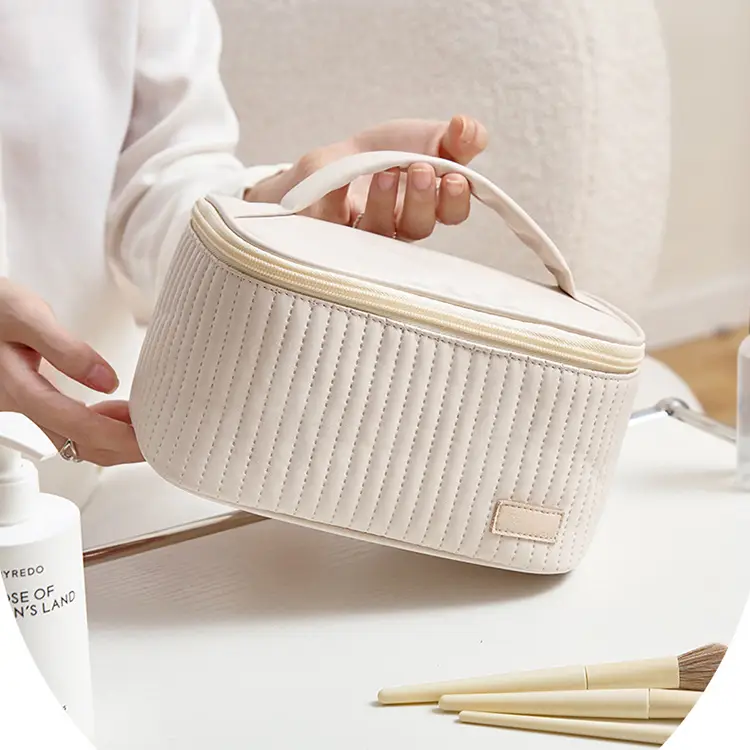 custom-logo-embossed-metal-plate-cosmetic-bag custom-logo-embossed-metal-plate-cosmetic-bag