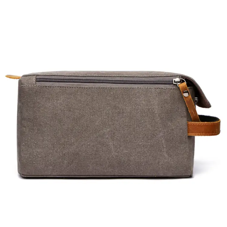 canvas-leather-dopp-kit-material-detail canvas-leather-dopp-kit-material-detail