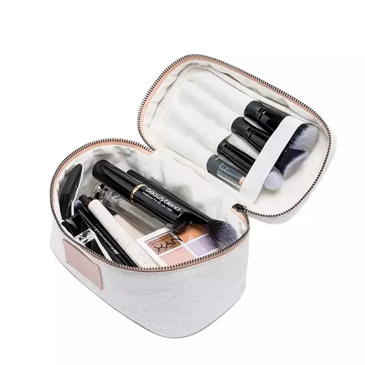 cosmetic-bag-set-production-process cosmetic-bag-set-production-process