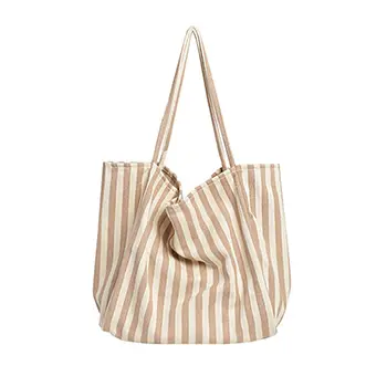 Stylish Canvas Tote Bag for Everyday Use